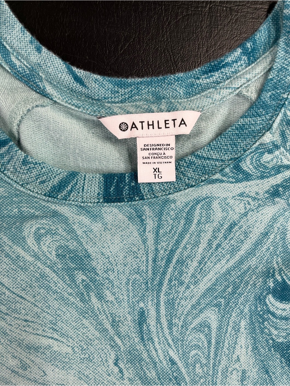 Athleta Mindset Raglan pullover size XL - Picture 7 of 10